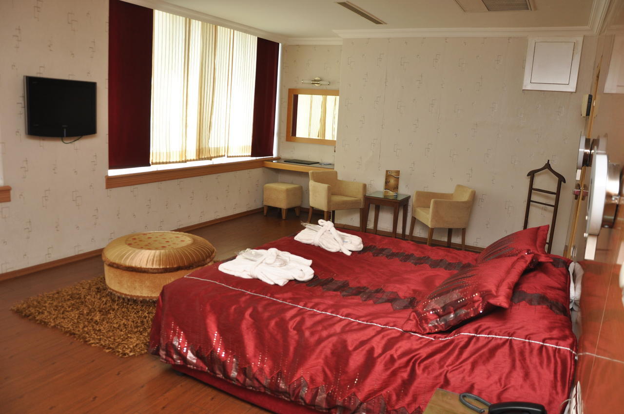 Gaziantep Plaza Hotel ภายนอก รูปภาพ