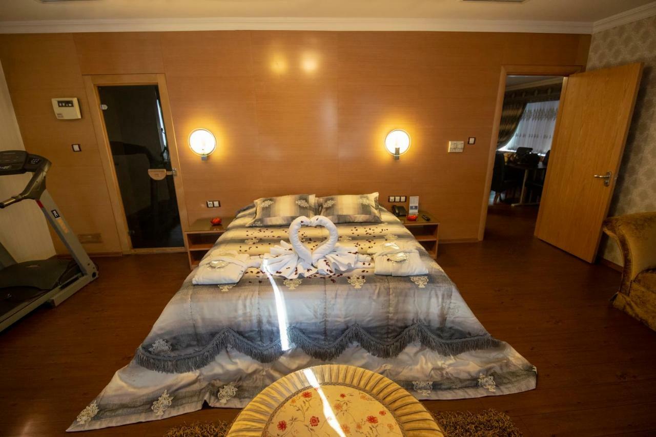 Gaziantep Plaza Hotel ภายนอก รูปภาพ
